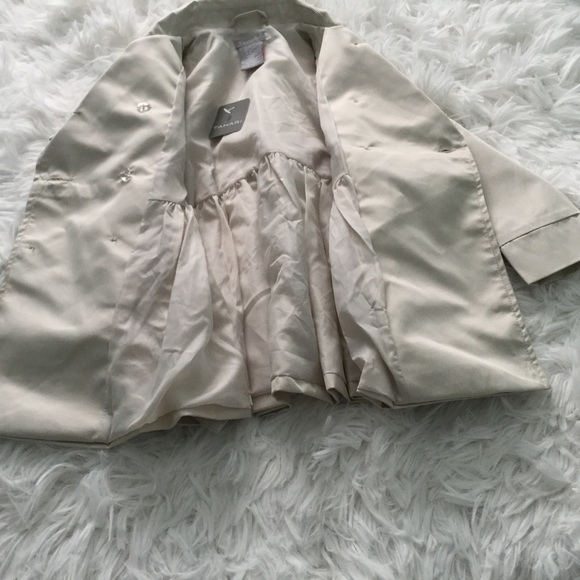 Tahari - Toddler Tan Trench Coat - Picture 3 of 7